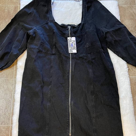 Future Collective Dress - Picture 2 of 11